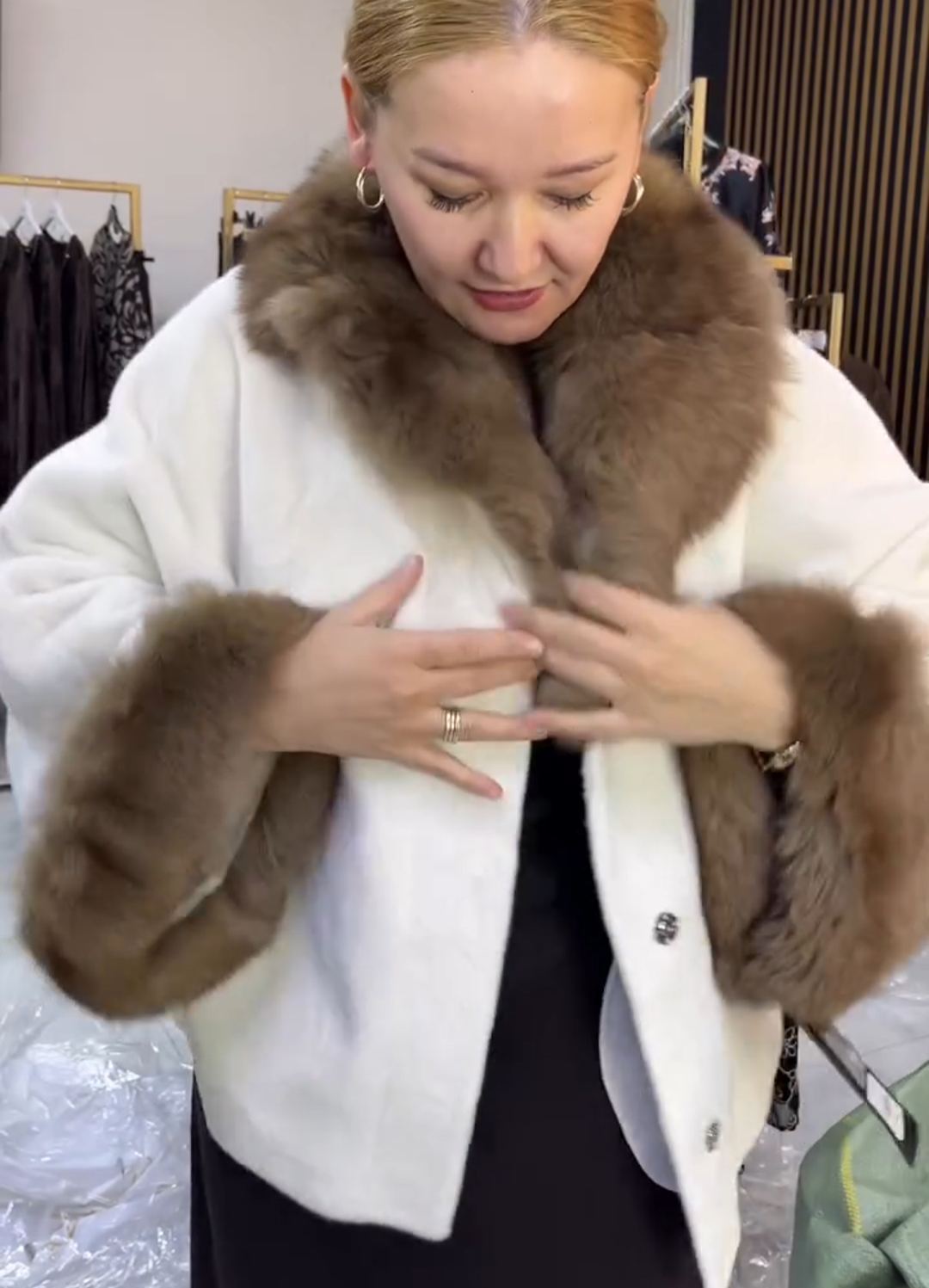 Urban Elegant White Coat with Brown Fur