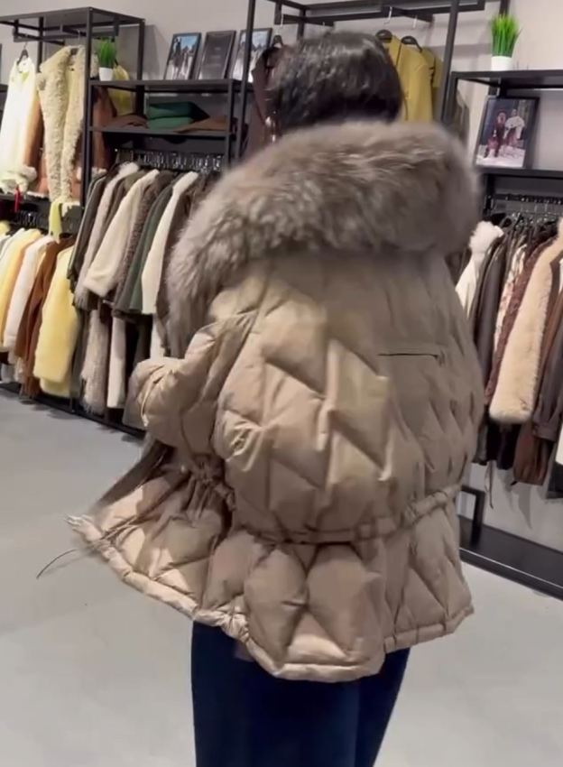 Light Luxury Drawstring-Waist Down Jacket