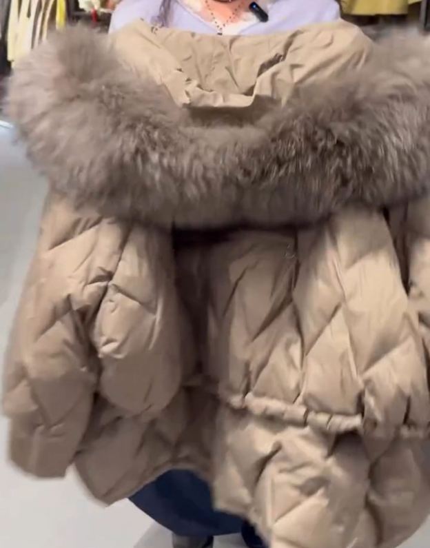 Light Luxury Drawstring-Waist Down Jacket