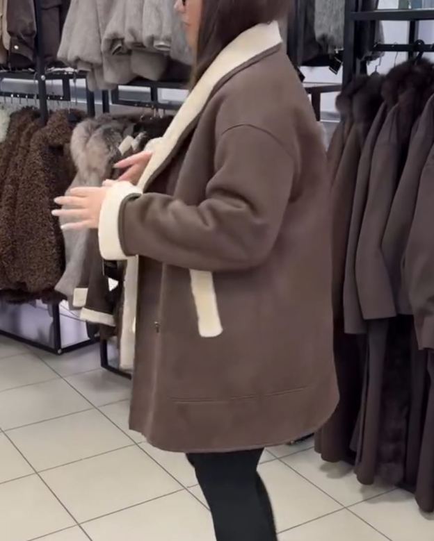 Light Luxury Contrast Shearling-Trim Brown Coat