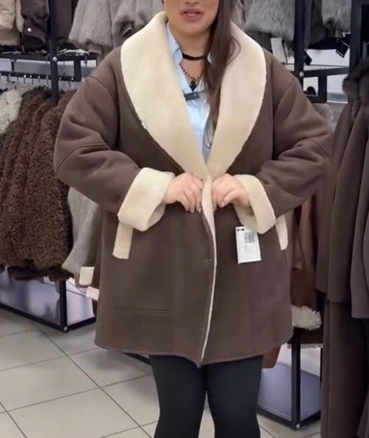 Light Luxury Contrast Shearling-Trim Brown Coat