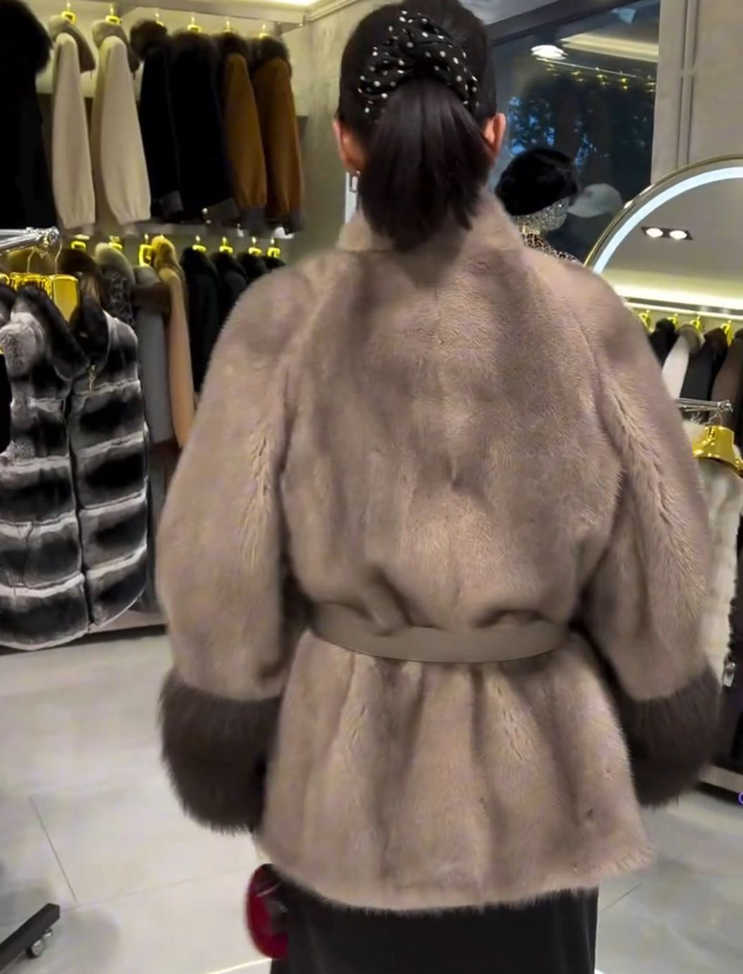 Light Luxury Brooch-Detail Gray Faux Fur Coat