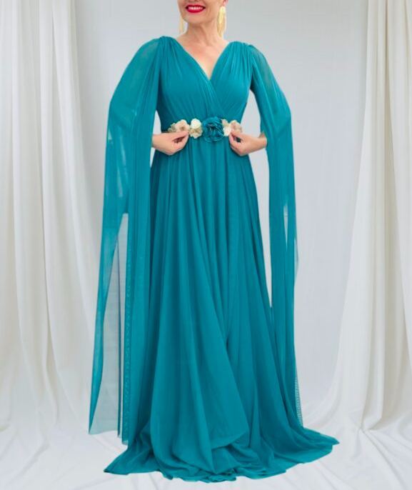 LADIES' DRESS WITH CAPE