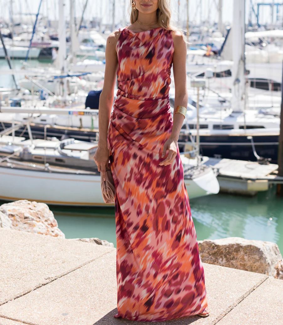 Long dress with a crisscross back.