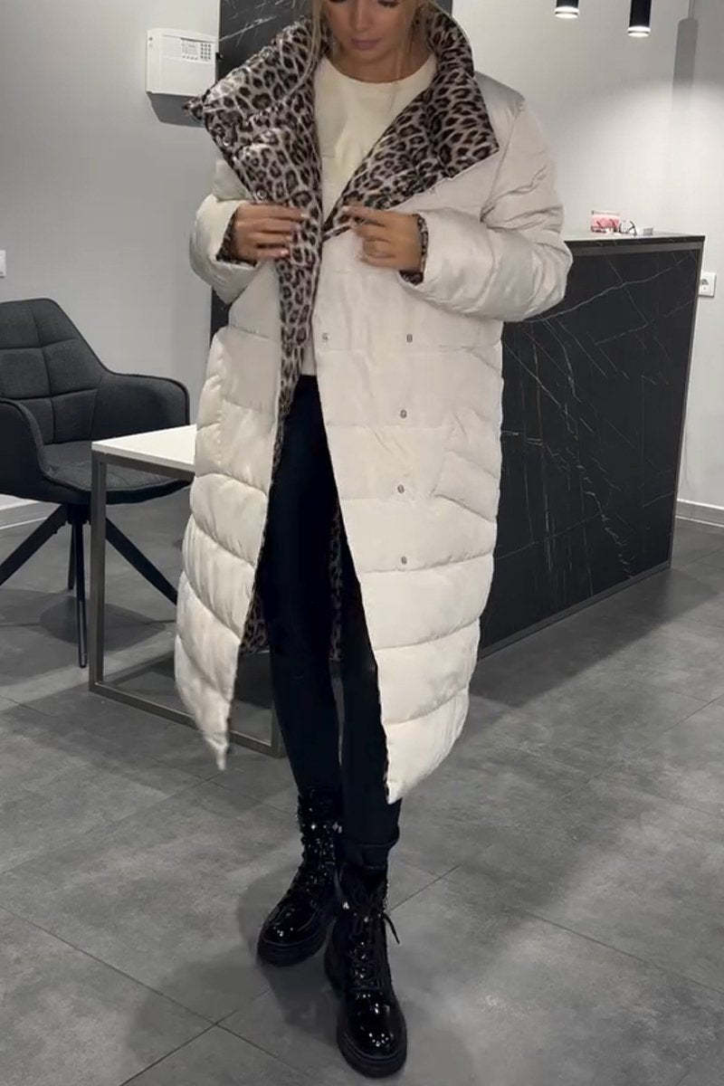 Abrigo de plumón de pato de lujo con estampado de leopardo y doble cara