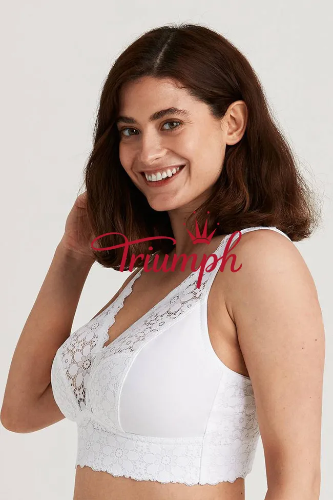 Triumph - 4 части 👙сутиен с флорални мотиви и дантела
