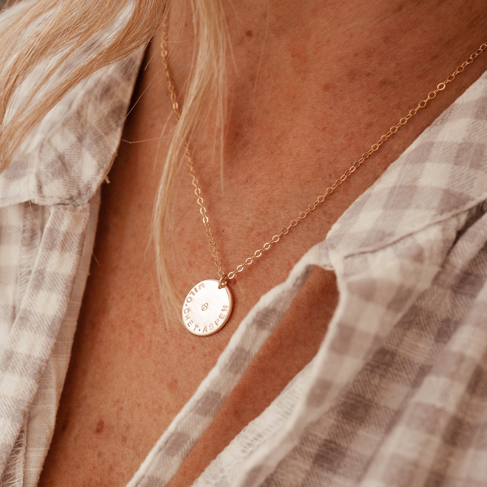 Asha • Large Pendant Single Hole Necklace