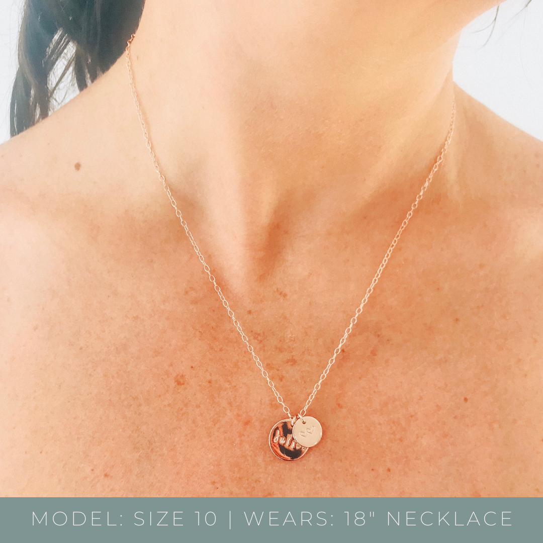 Lola • Medium & Small Pendant Necklace