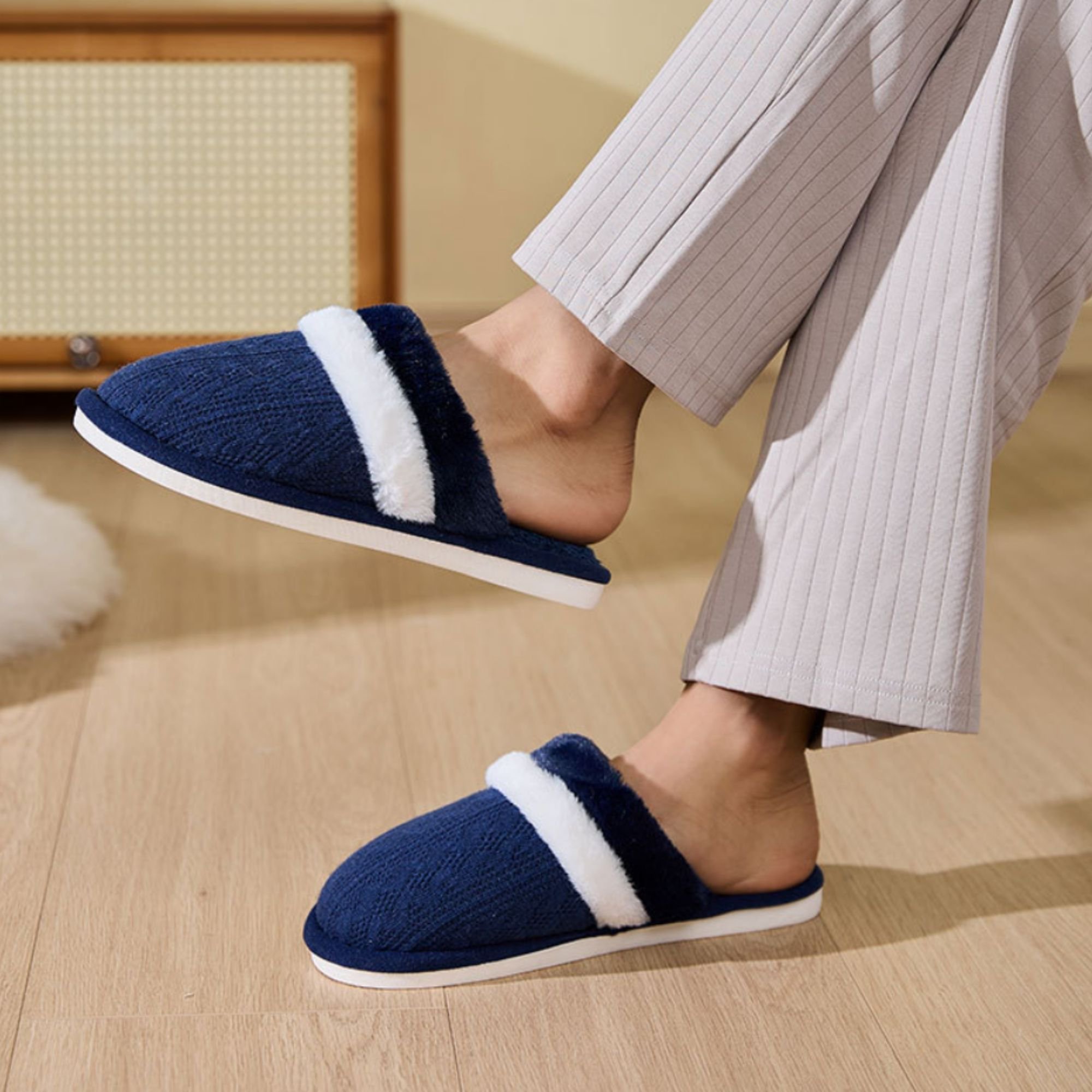 Cozy Slippers for Women House Shoes with Memory Foam