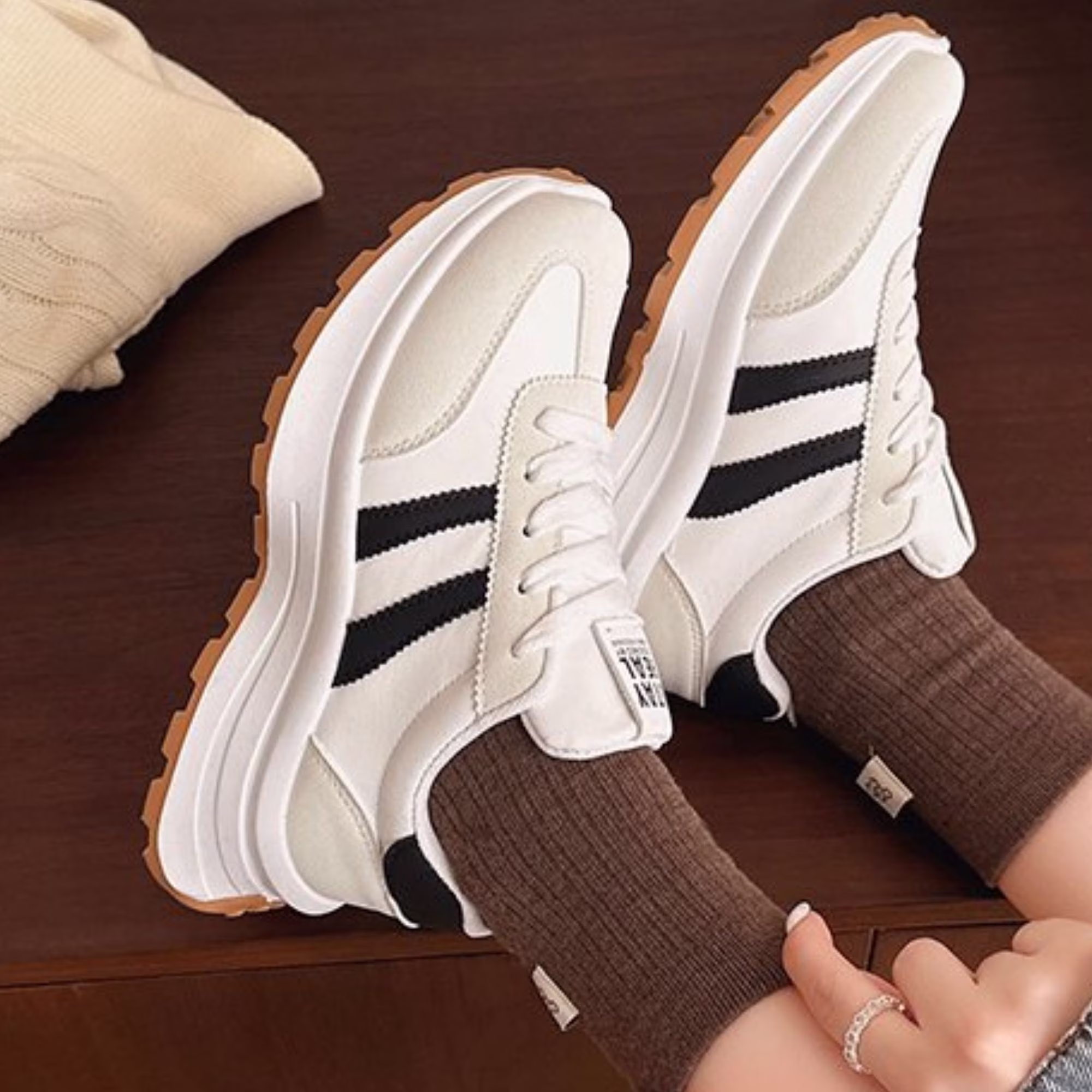 Women's Chunky Platform Retro Fashion Sneakers