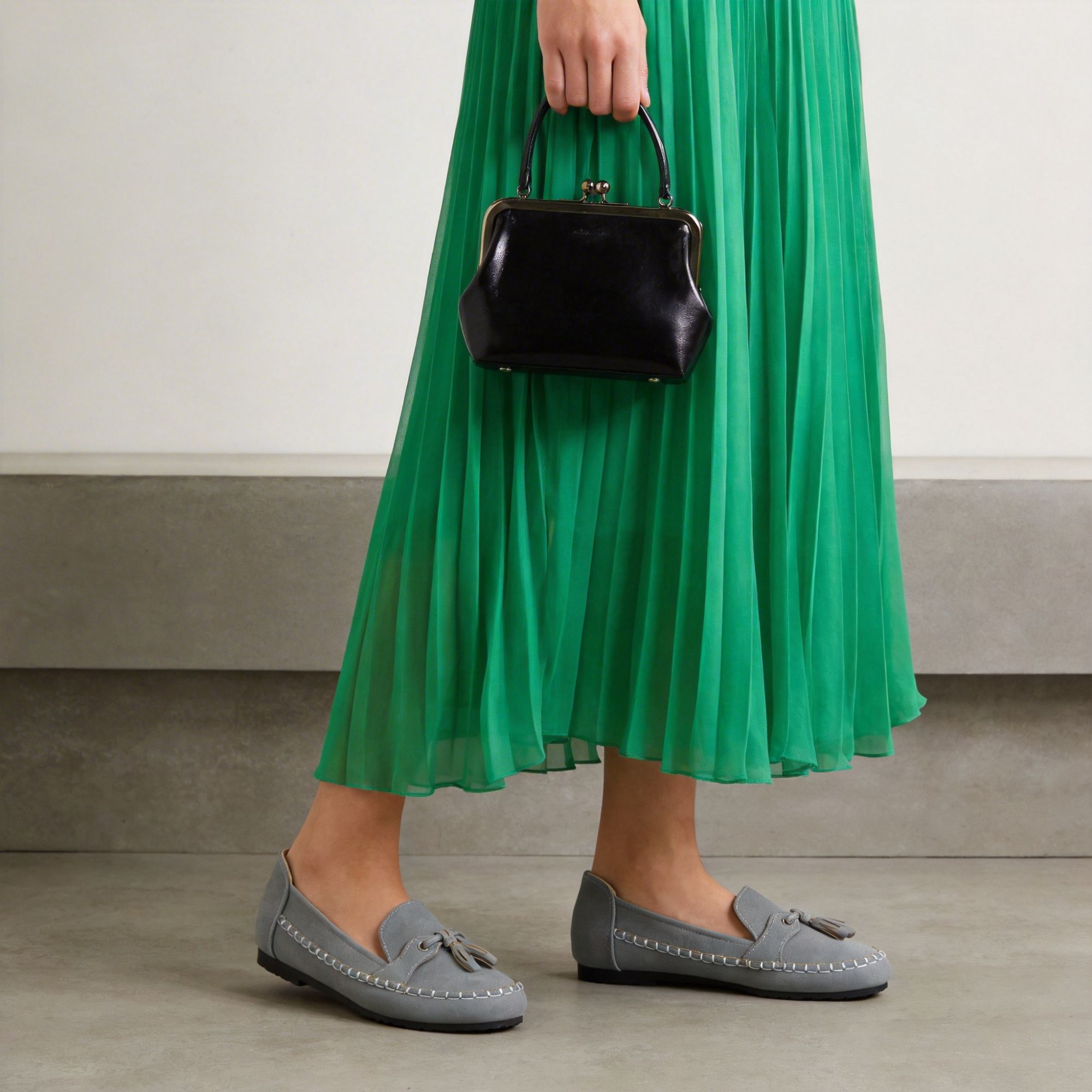 BERANMEY Casual Loafers for Women Dressy Tassel Slip On