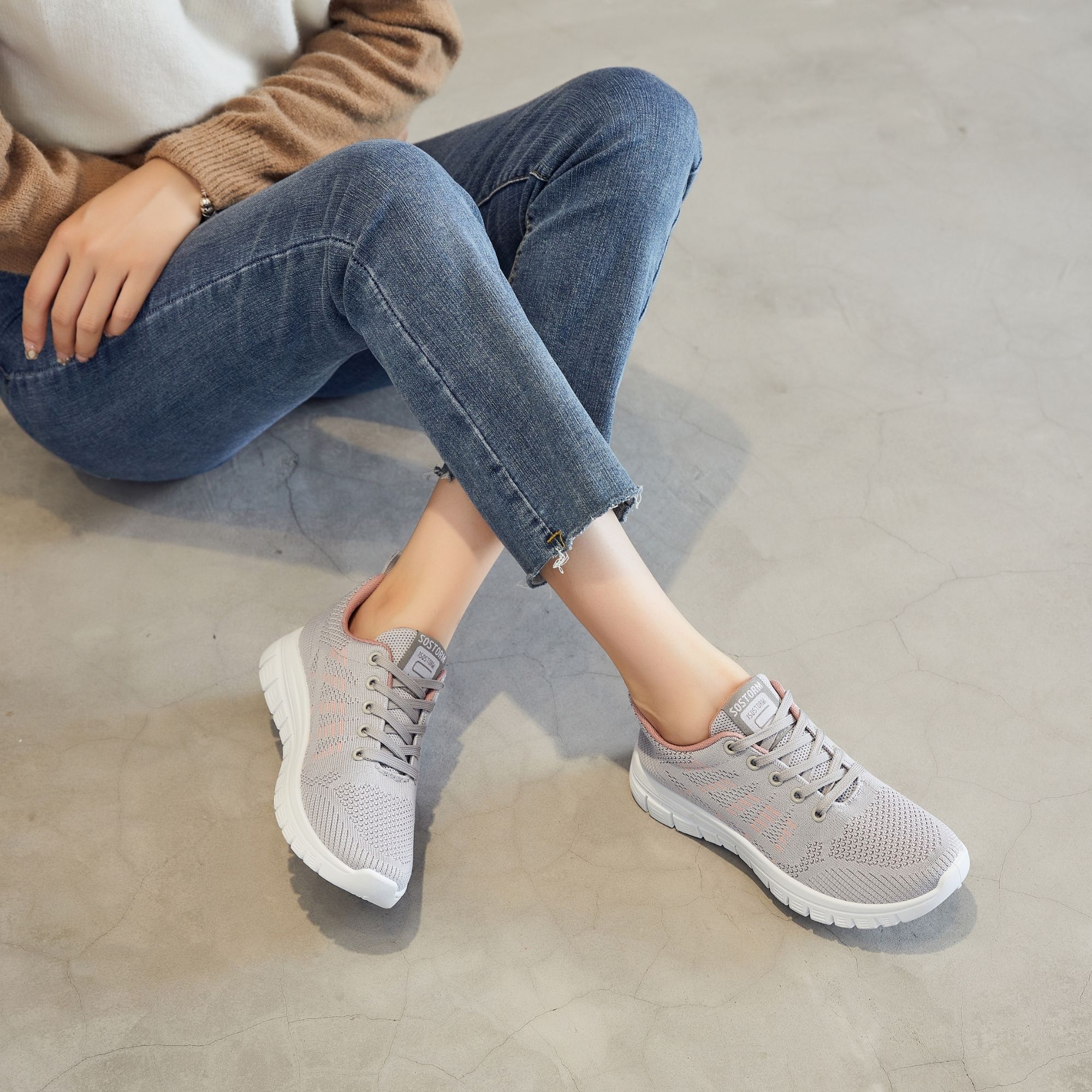 BERANMEY Sneakers for Women Lightweight Slip-On Sneakers 