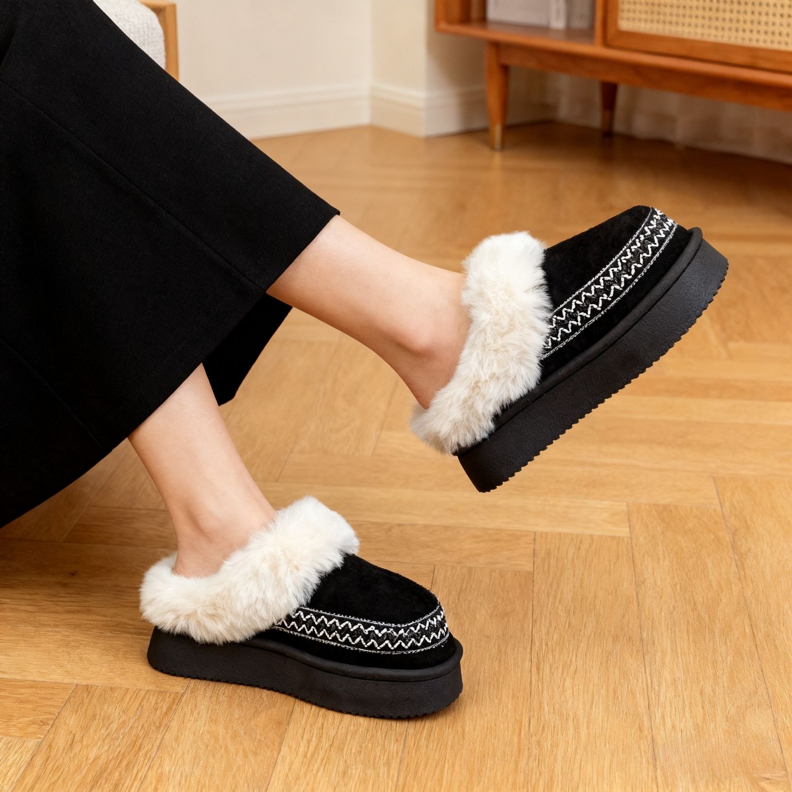  Women's House Slippers with Hard Sole & Memory Foam Unisex