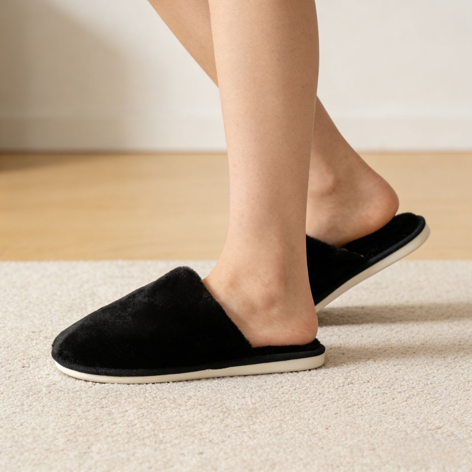 Women's Plush Fuzzy Slip-On Slippers House Slippers