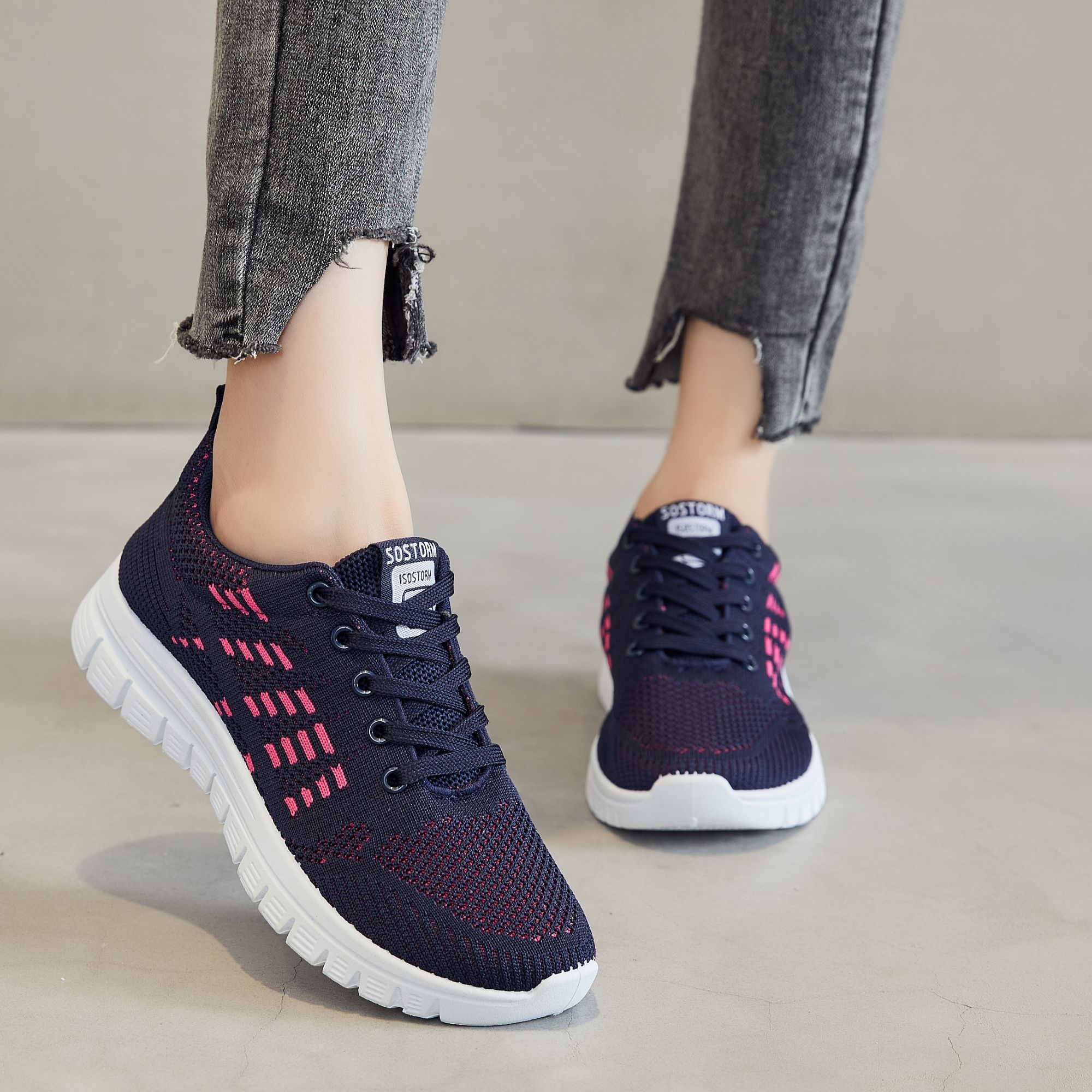 BERANMEY Sneakers for Women Lightweight Slip-On Sneakers 