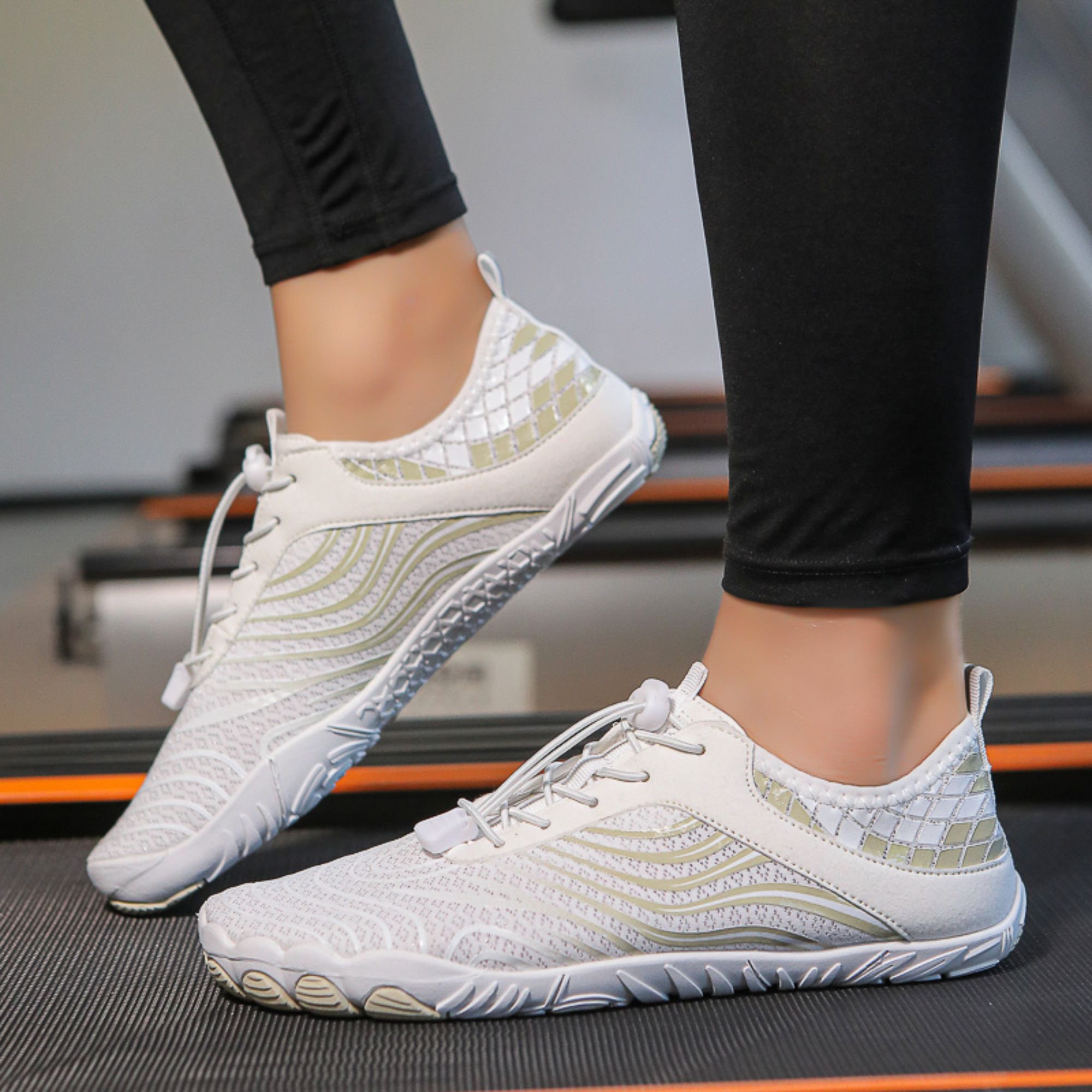 Skin-Feel Wide Toe Box Quick Dry Barefoot Socks for Women Men