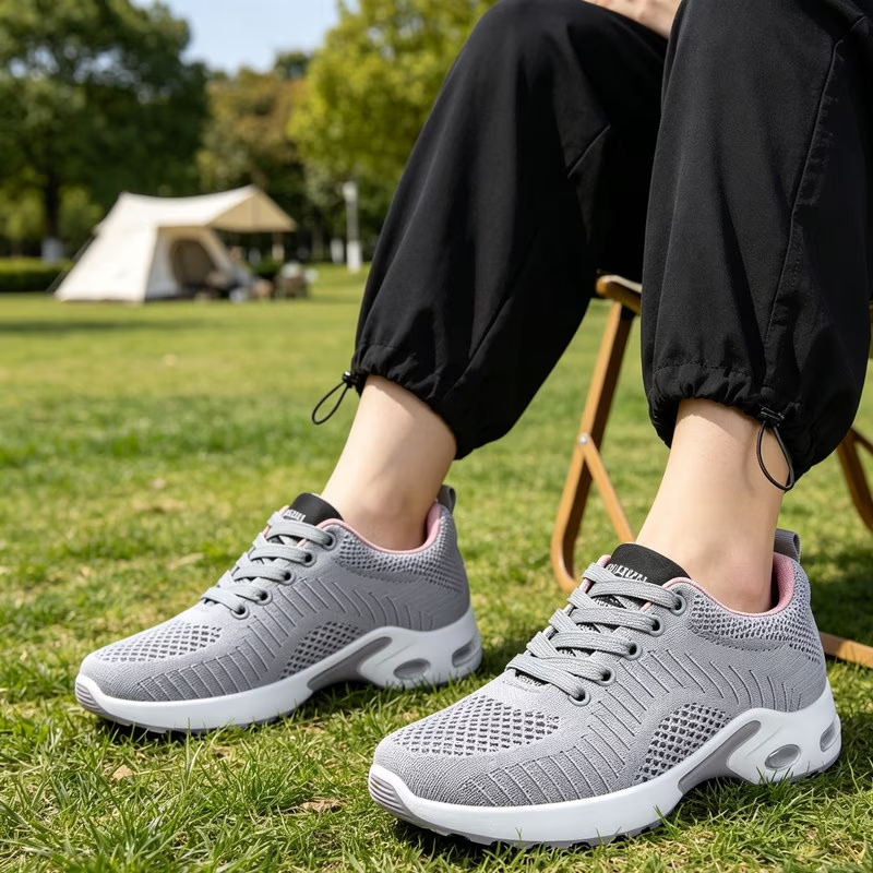 Lightweight Breathable Mesh Walking Shoes