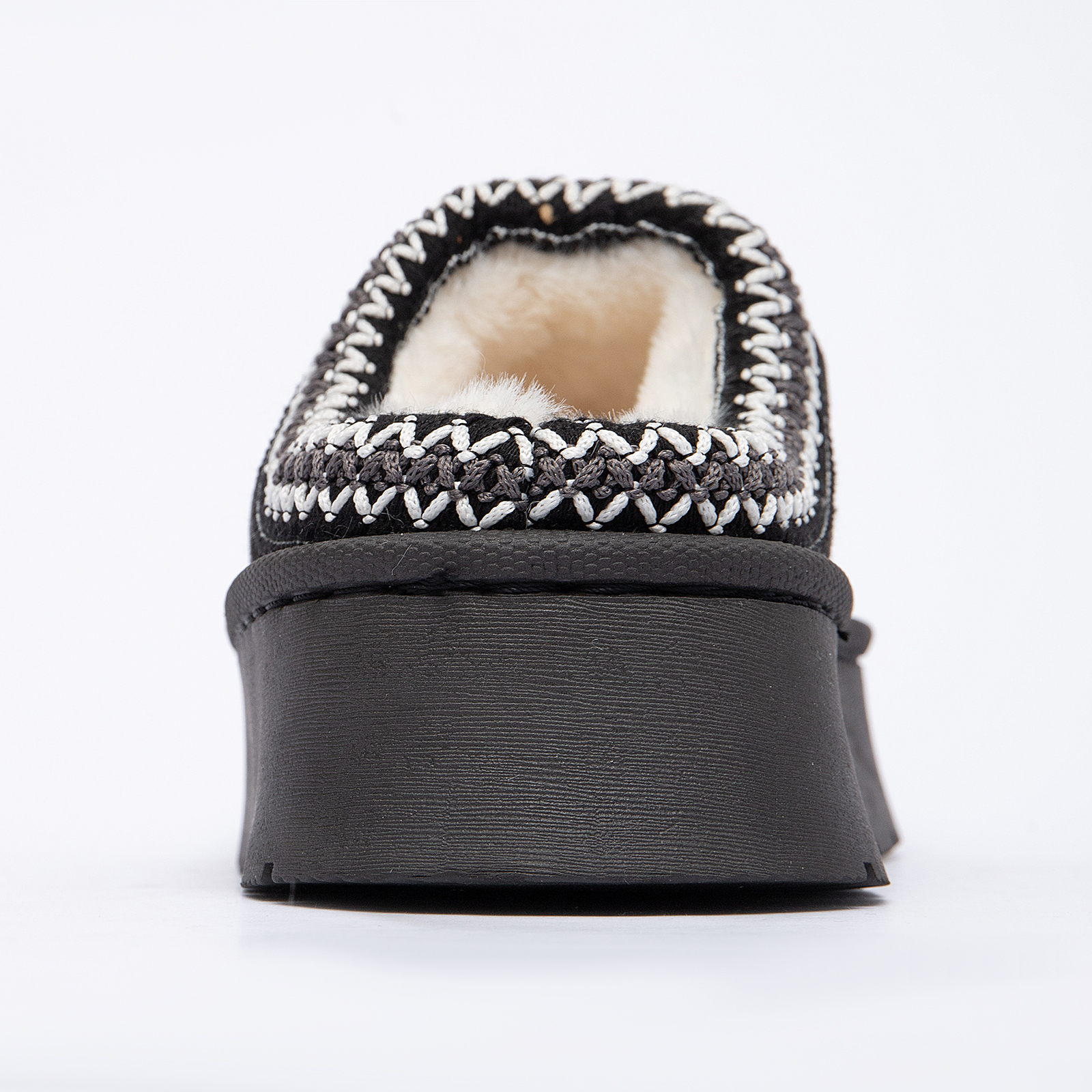 Cozy Platform Fuzzy Slippers for Women and Men Short Ankle Slippers with Anti-Slip Sole 