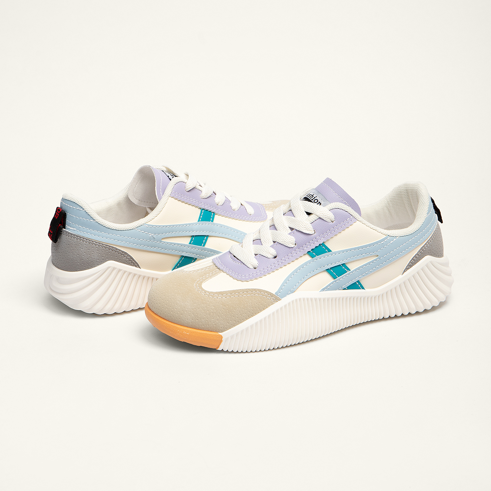  Women's Tennis Sneakers Walking Flat Low-Top Casual Lace-Up