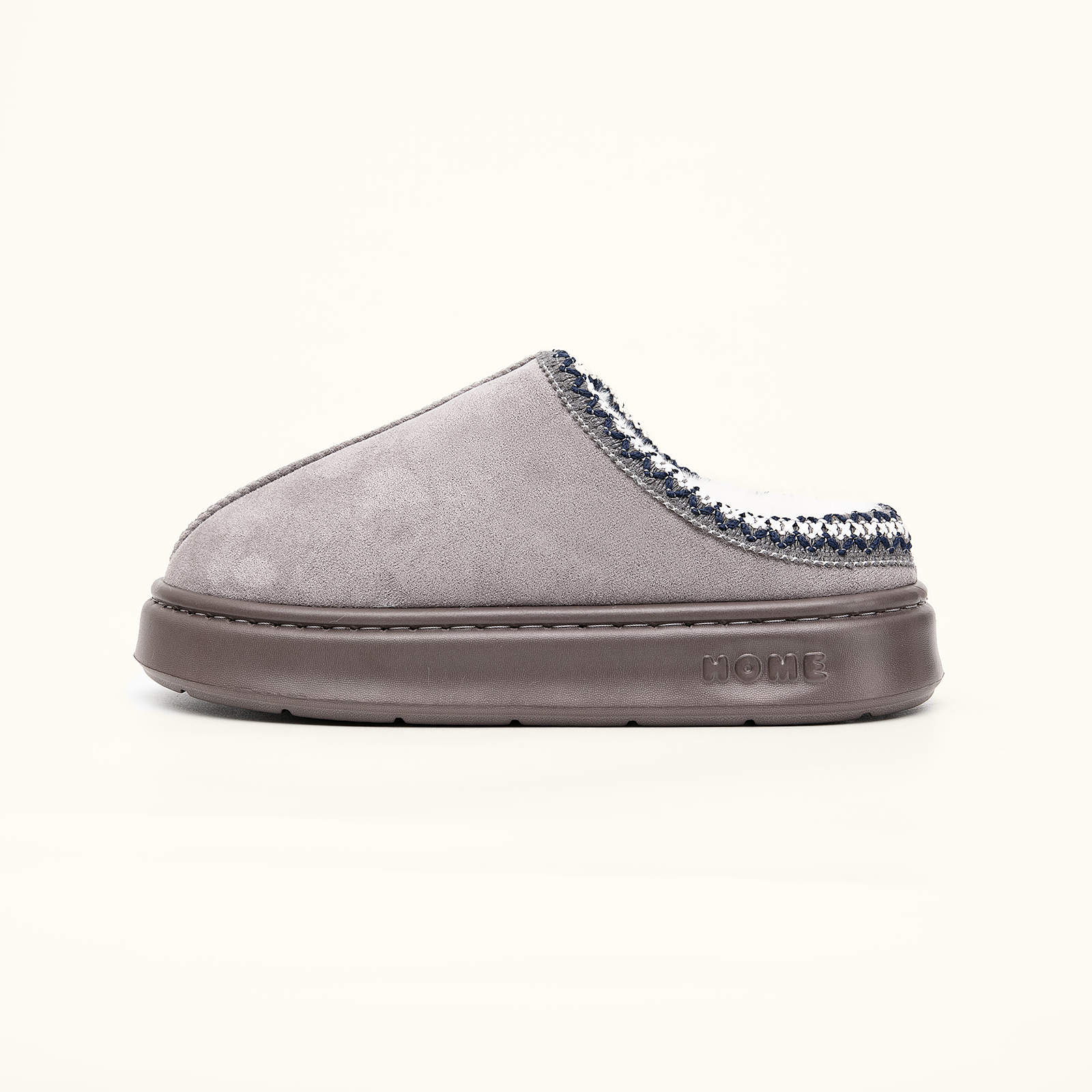 Cozy Platform Fuzzy Slippers for Women and Men Short Ankle Slippers with Anti-Slip Sole 