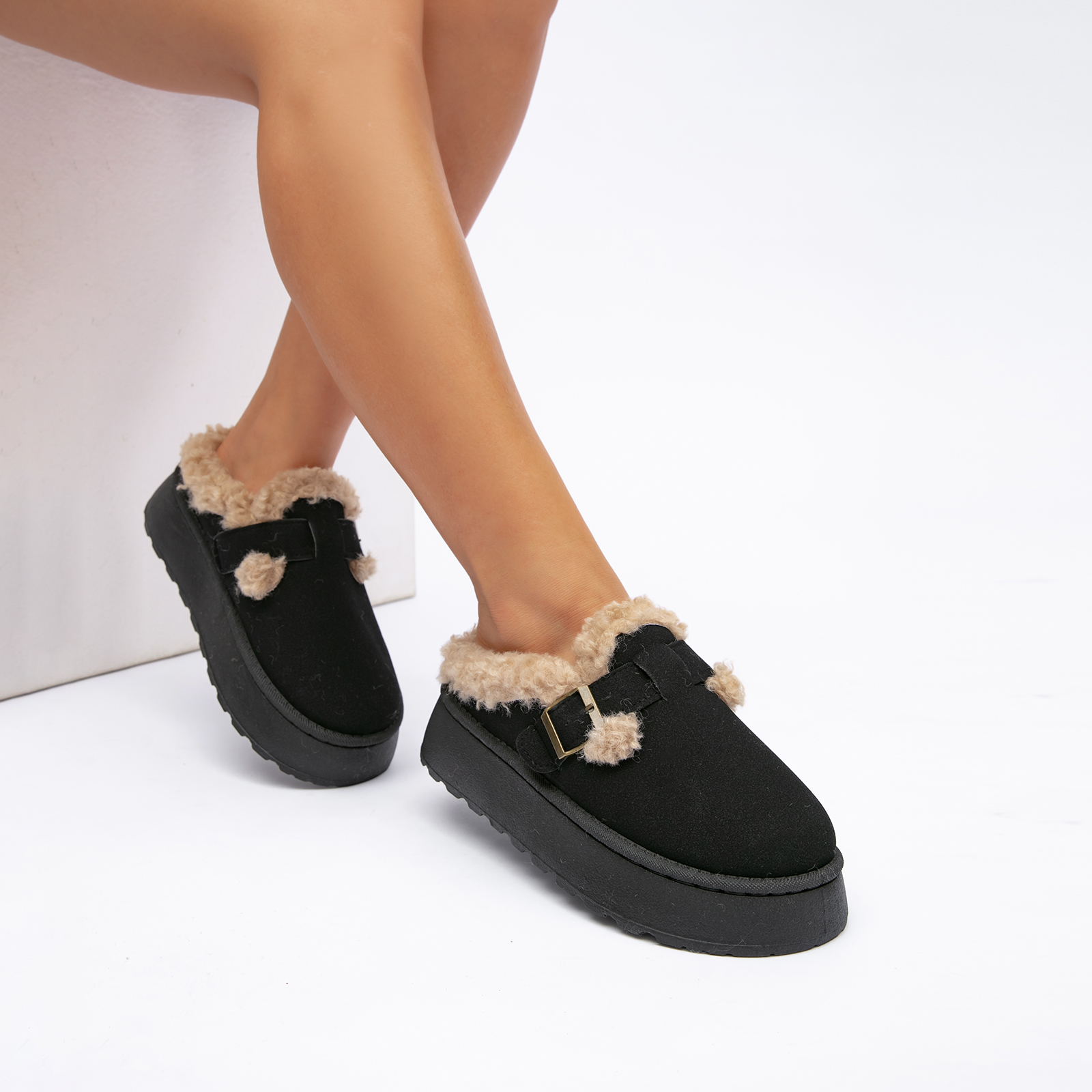  Fashionable Fall & Winter Thick-Soled Furry Slippers For Women Cozy Warm Cotton Booties 