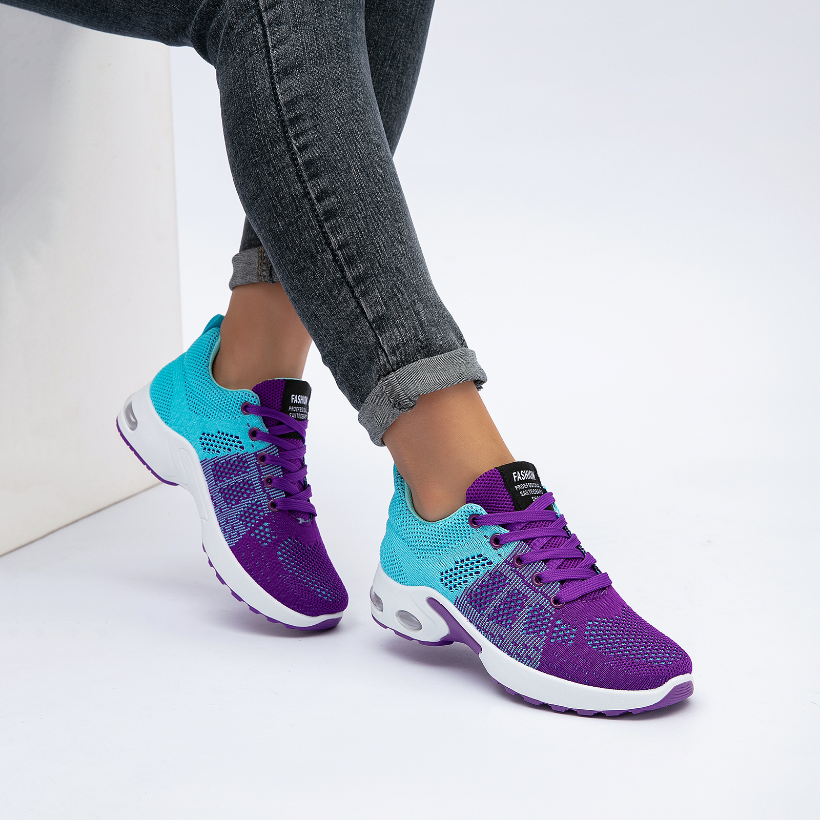 Women's Comfort Sneakers Lightweight Breathable Mesh Walking Shoes with Air Cushion