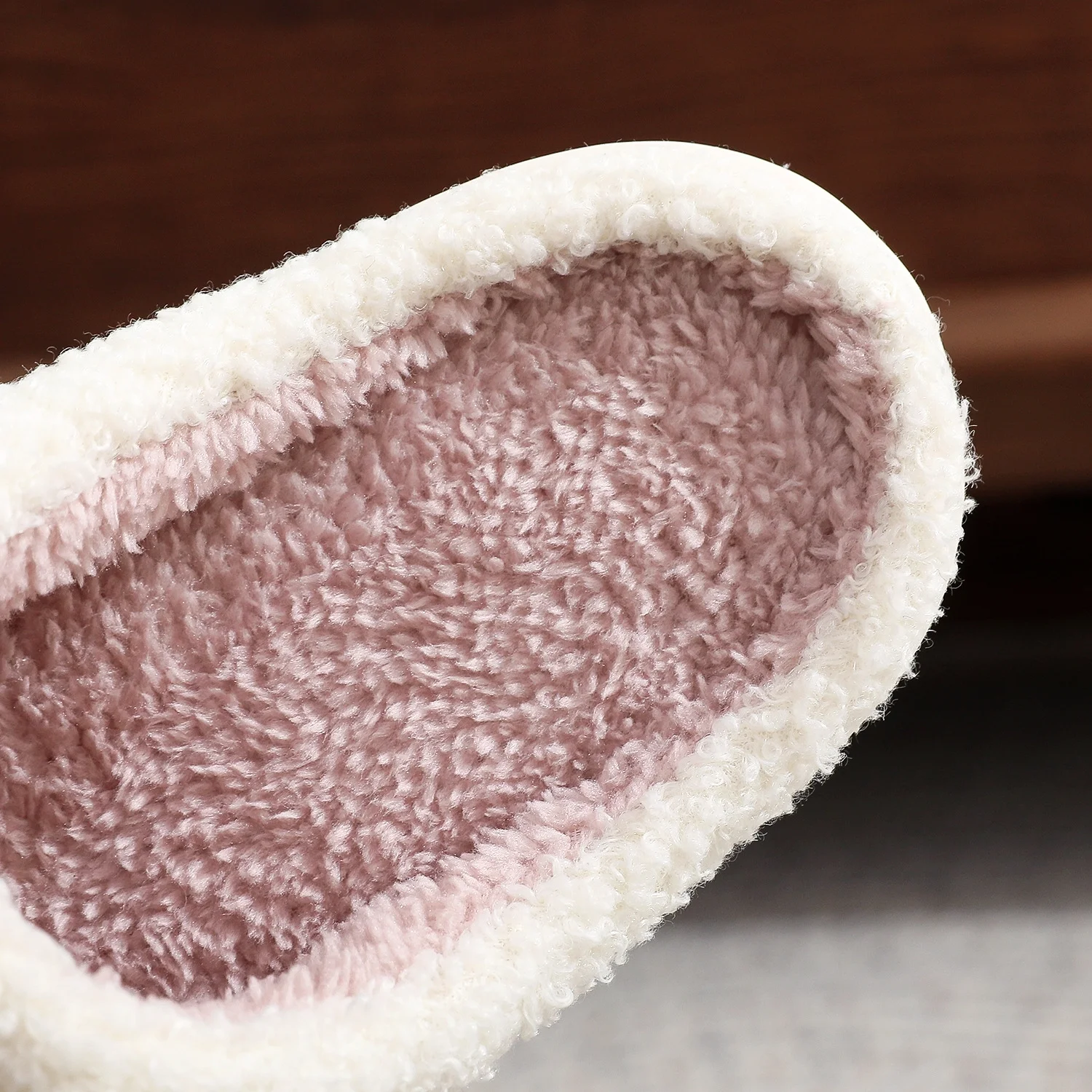 Cute Christmas Slippers for Women & Men