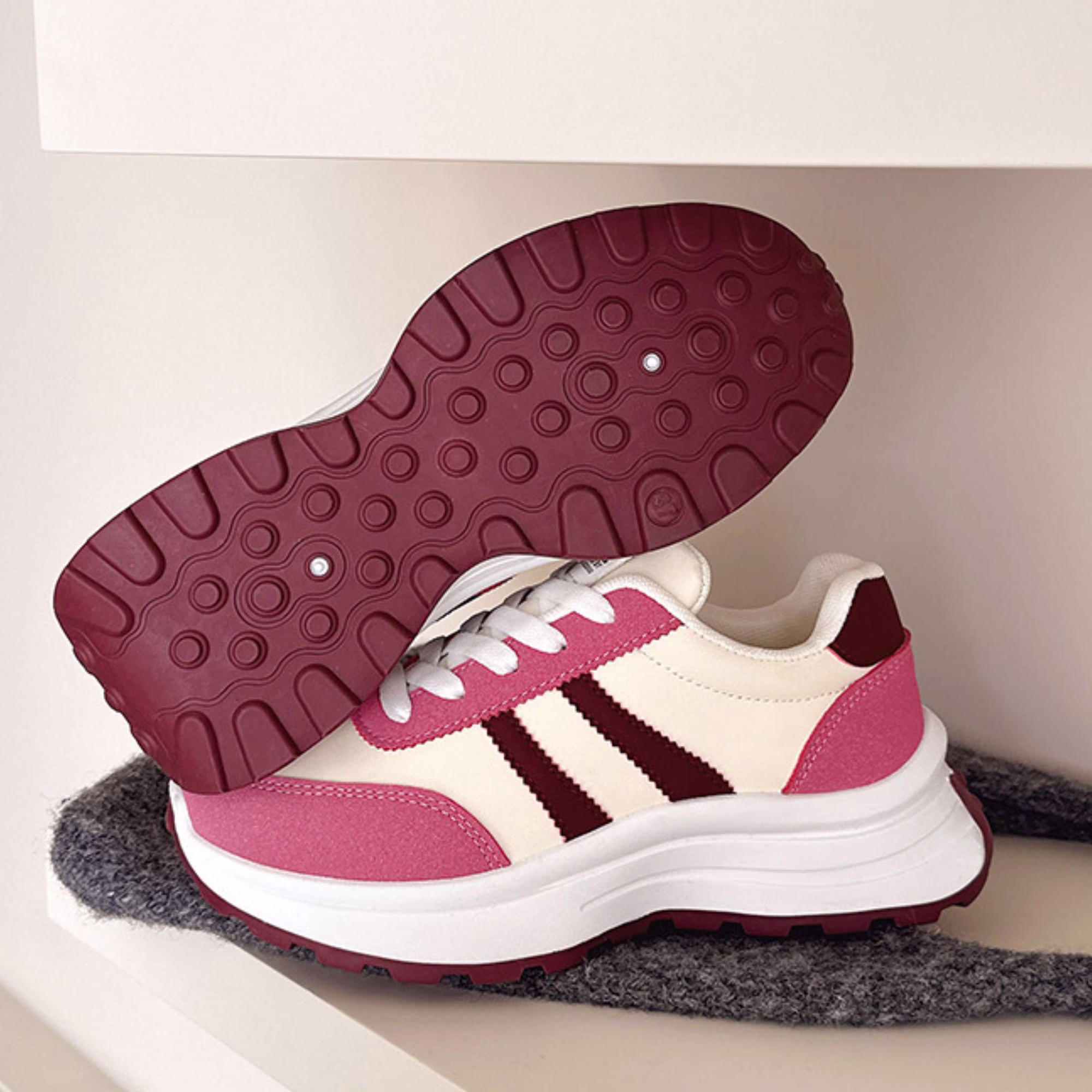 Women's Chunky Platform Retro Fashion Sneakers