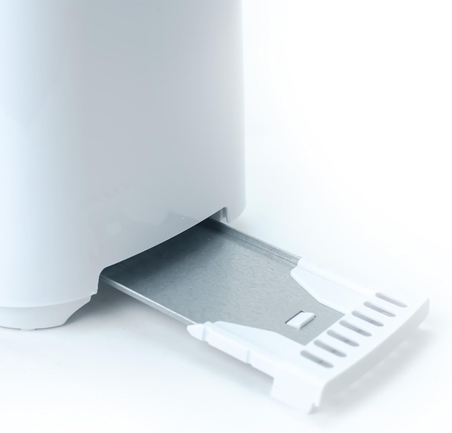 Madison 2 Slice Toaster - 750W