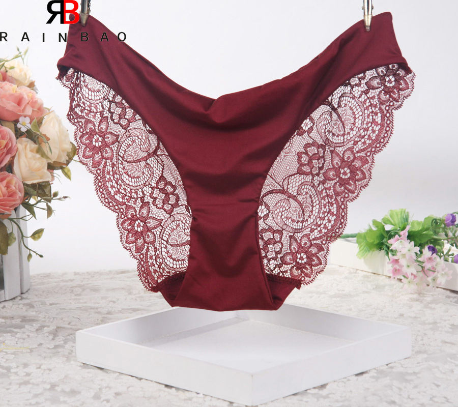 Attractive New Women Sexy Underwear Mesh Breathable Womens Panties Fashion Low Waist Sexy Lace Briefs for Women