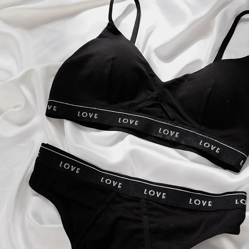 Customized Sexy Jacquard Letter Printed Bra Set Plus Size Triangle Cup Adjustable Wireless Lingerie Bikini Panties for Women-RANBAO