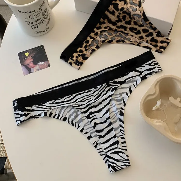 Factory Wholesale Low Waist Sexy Luxury Women Bikini T-back panties Custom Pattern Printing Seamless Underwear Tangas Thong-RANBAO