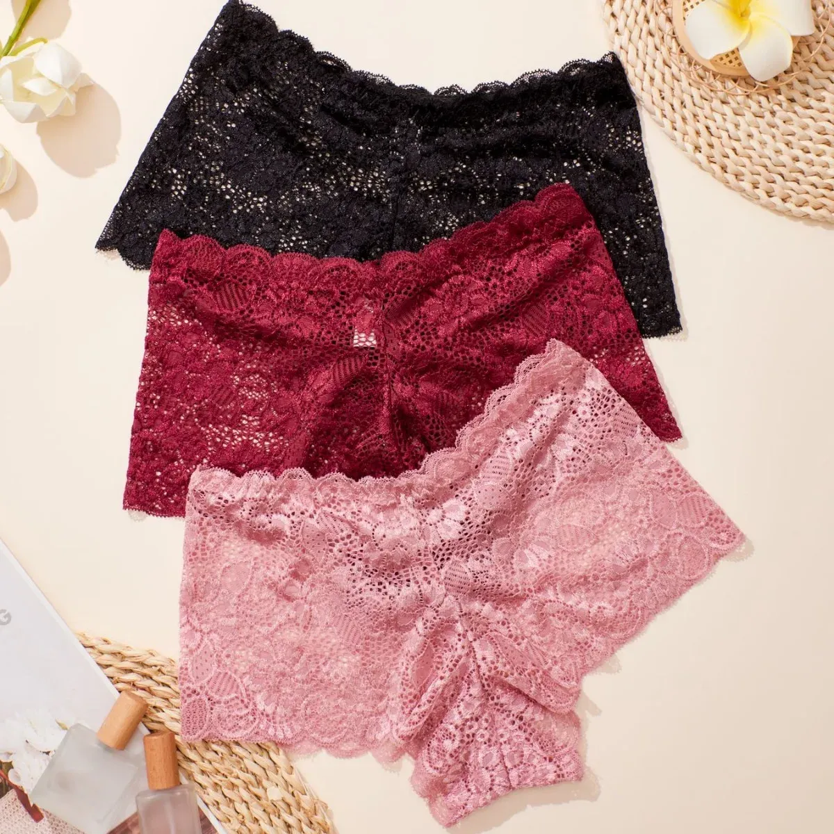 Oem Odm Delicate Floral Women'S Oversized Panties Female Lace Seamless Summer Thin High-Waisted Women'S Cotton Crotch Briefs-RANBAO