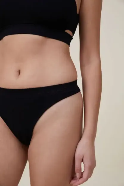 Wholesale Thong Women's High Cut Bikini Underwear Sexy Panties Stretch Breathable Hipster Briefs Tanga Solid Panty Knickers-RANBAO