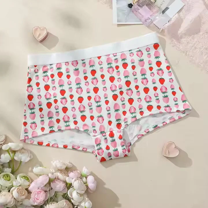 New Arrivals Mid-rise Cartoon Strawberry Patterned Panties Boxer Shorts Cute Breathable Cotton Panties Woman-RANBAO
