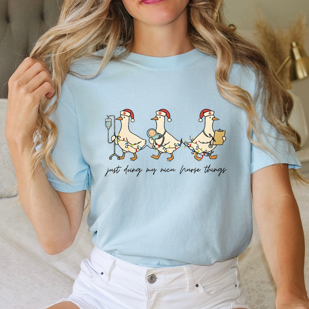 Funny Christmas NICU Nurse T-shirt