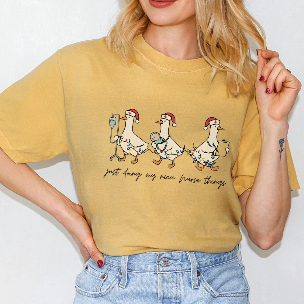 Funny Christmas NICU Nurse T-shirt