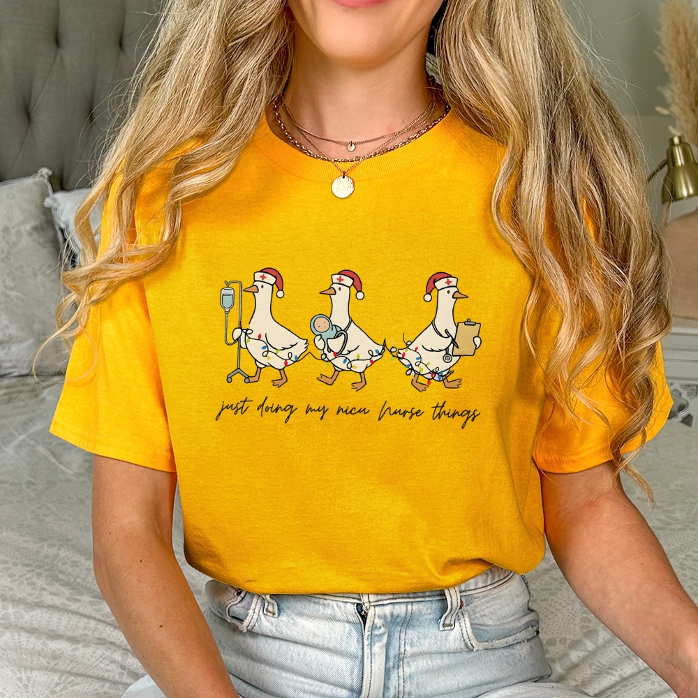 Funny Christmas NICU Nurse T-shirt