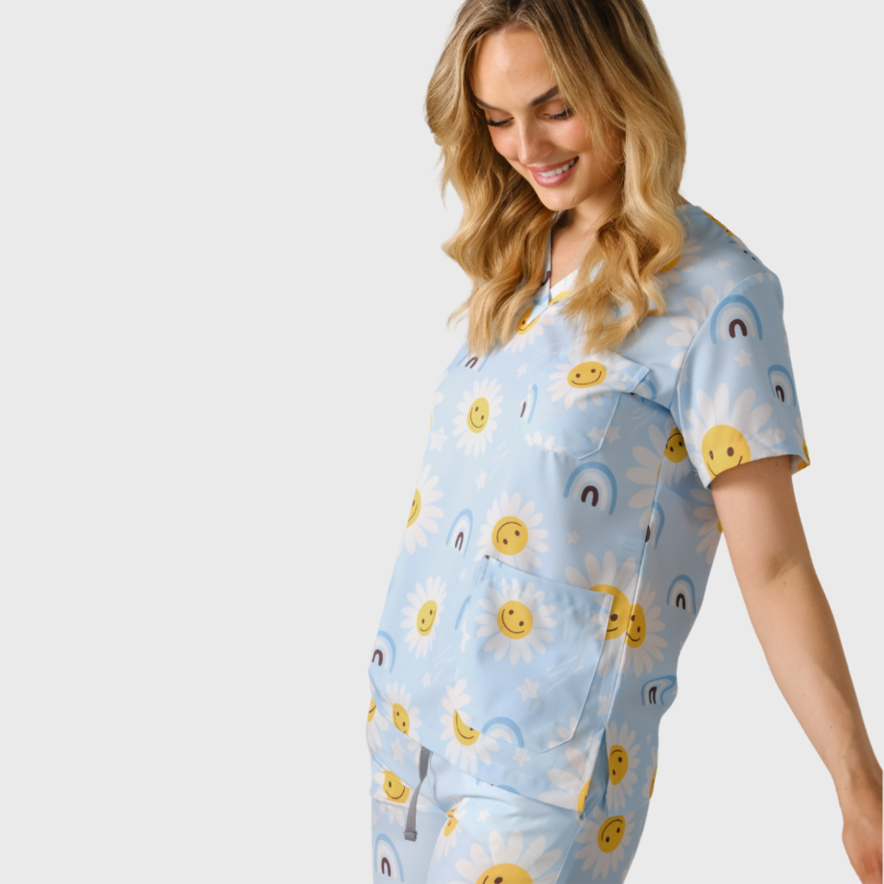 Women's  Daisy Print Straight-leg Scrub Set WD1