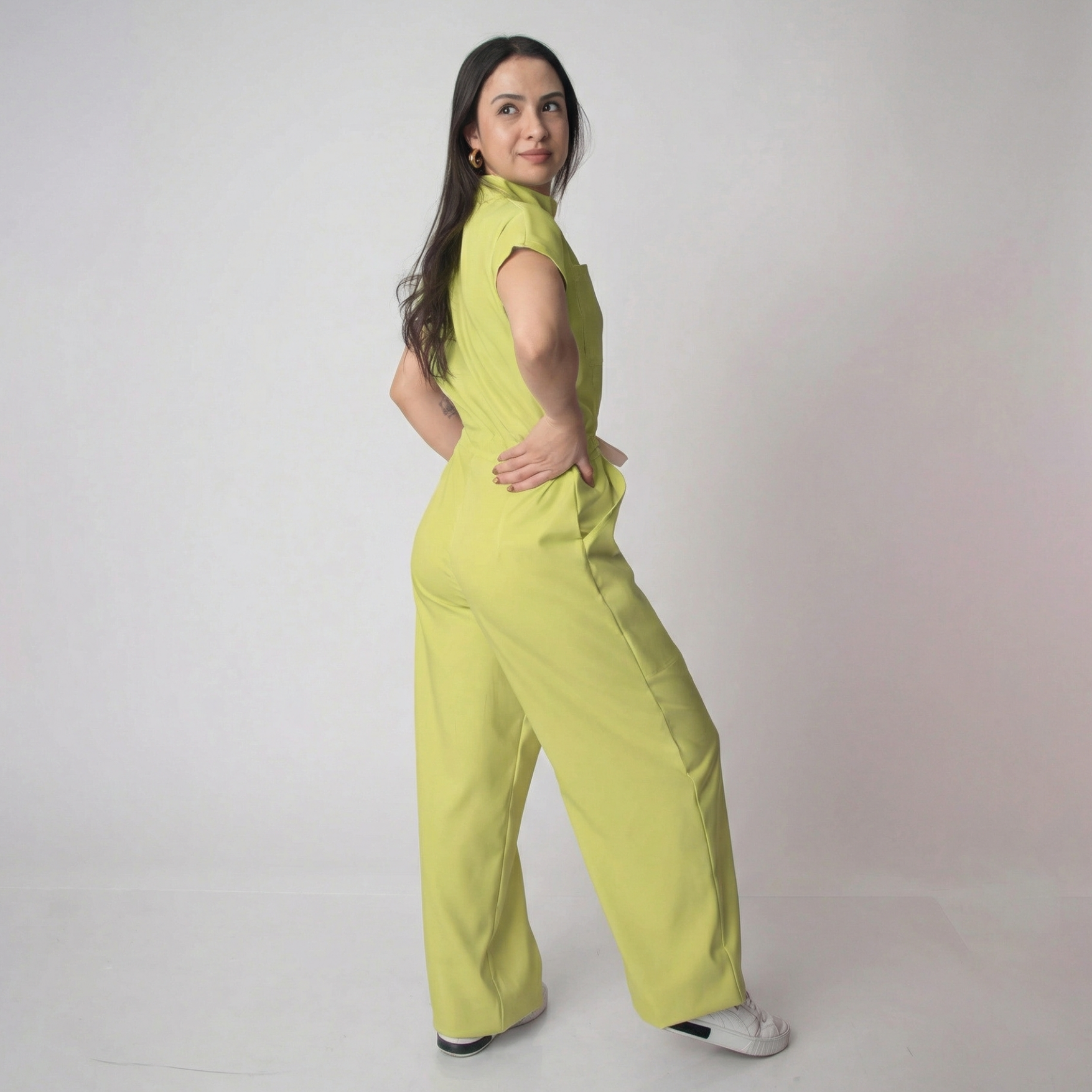Women's 4-Pocket Wide-Leg Relaxed Fit Scrub Jumpsuit