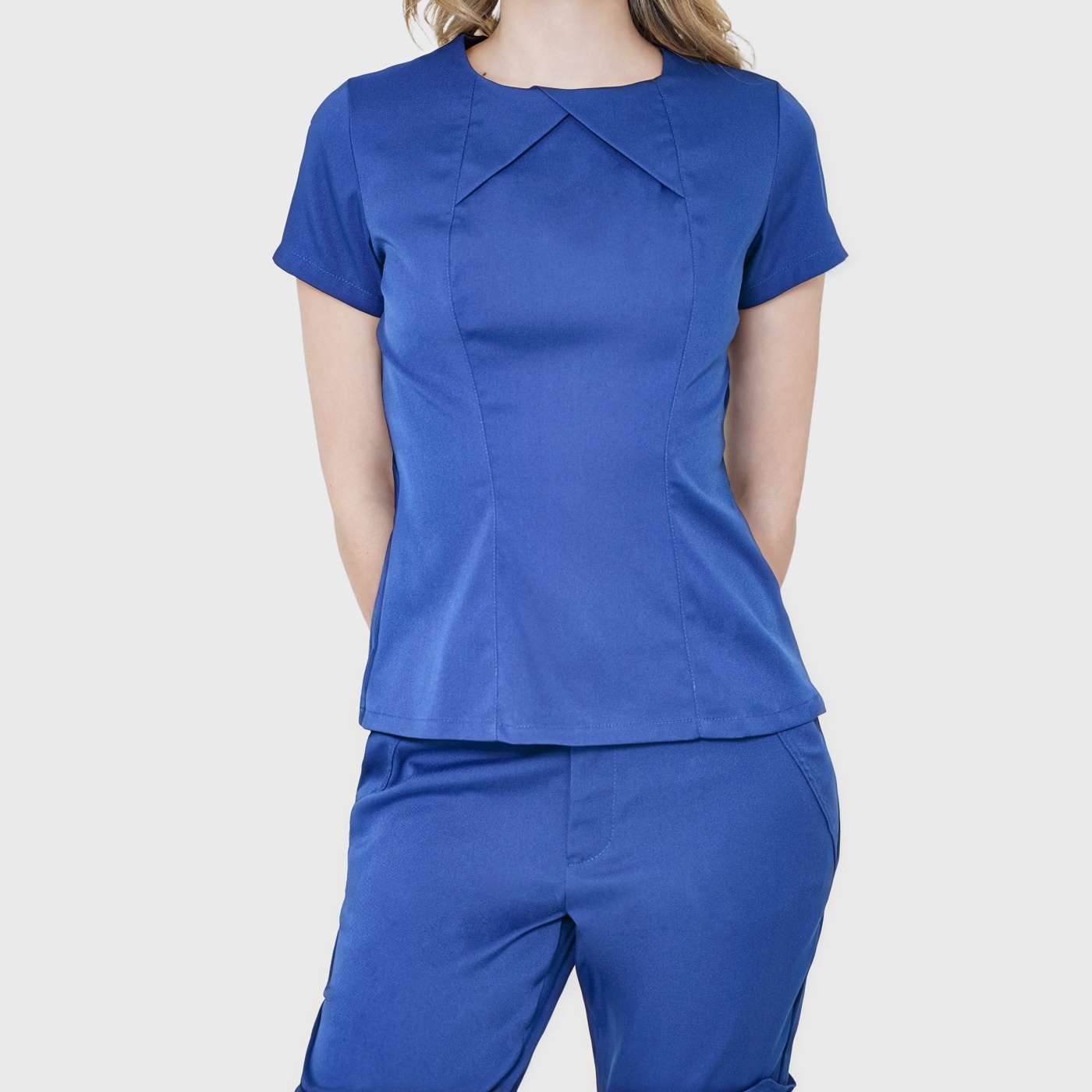 Women's Crew Neck Bow Scrub Top™