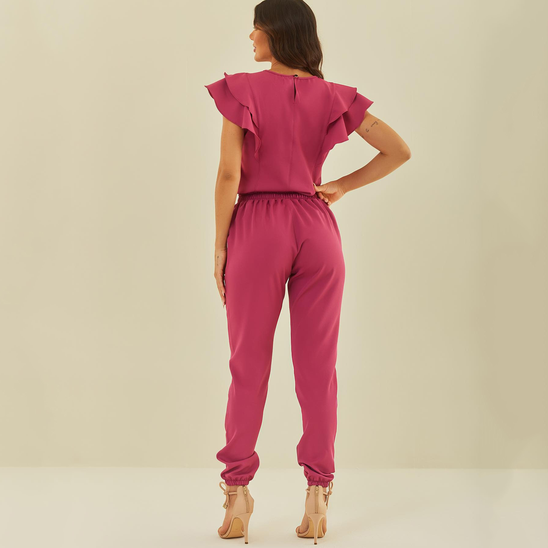 Women's Crew Neck Scrub Top with Ruffle Sleeve