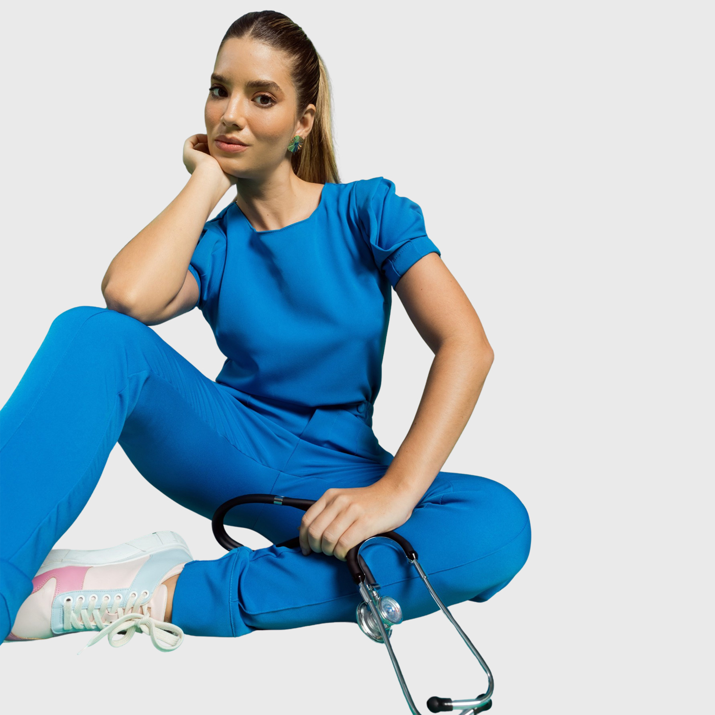 Women's Round Neck Distinctive Sleeves Scrub Top™