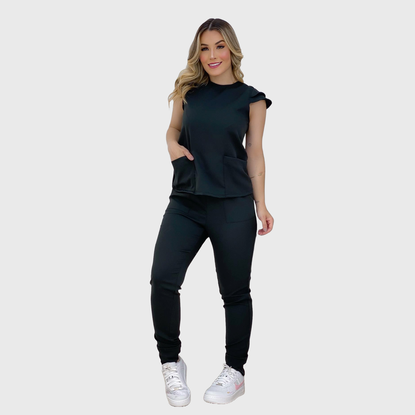 Women's Fly Sleeve Slim Fit Scrub Top™