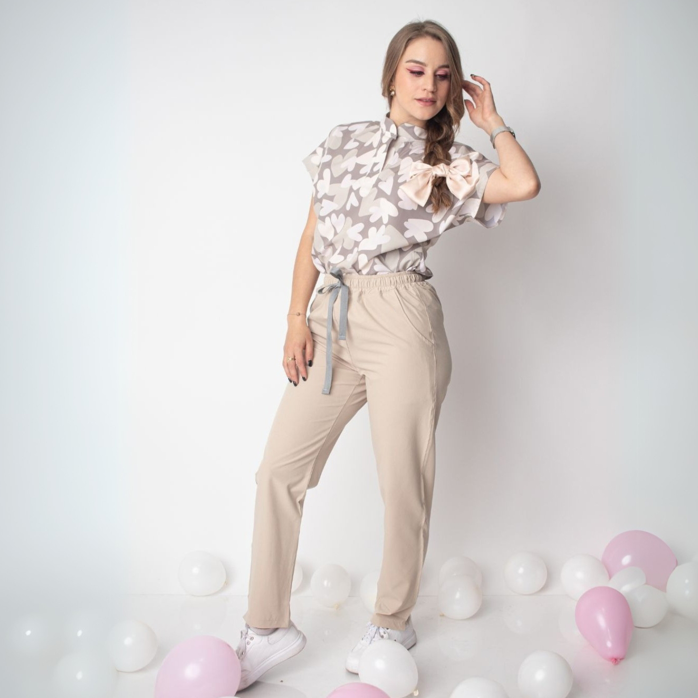 Women's Loose Fit Mandarin Collar Printed Scrub Top™