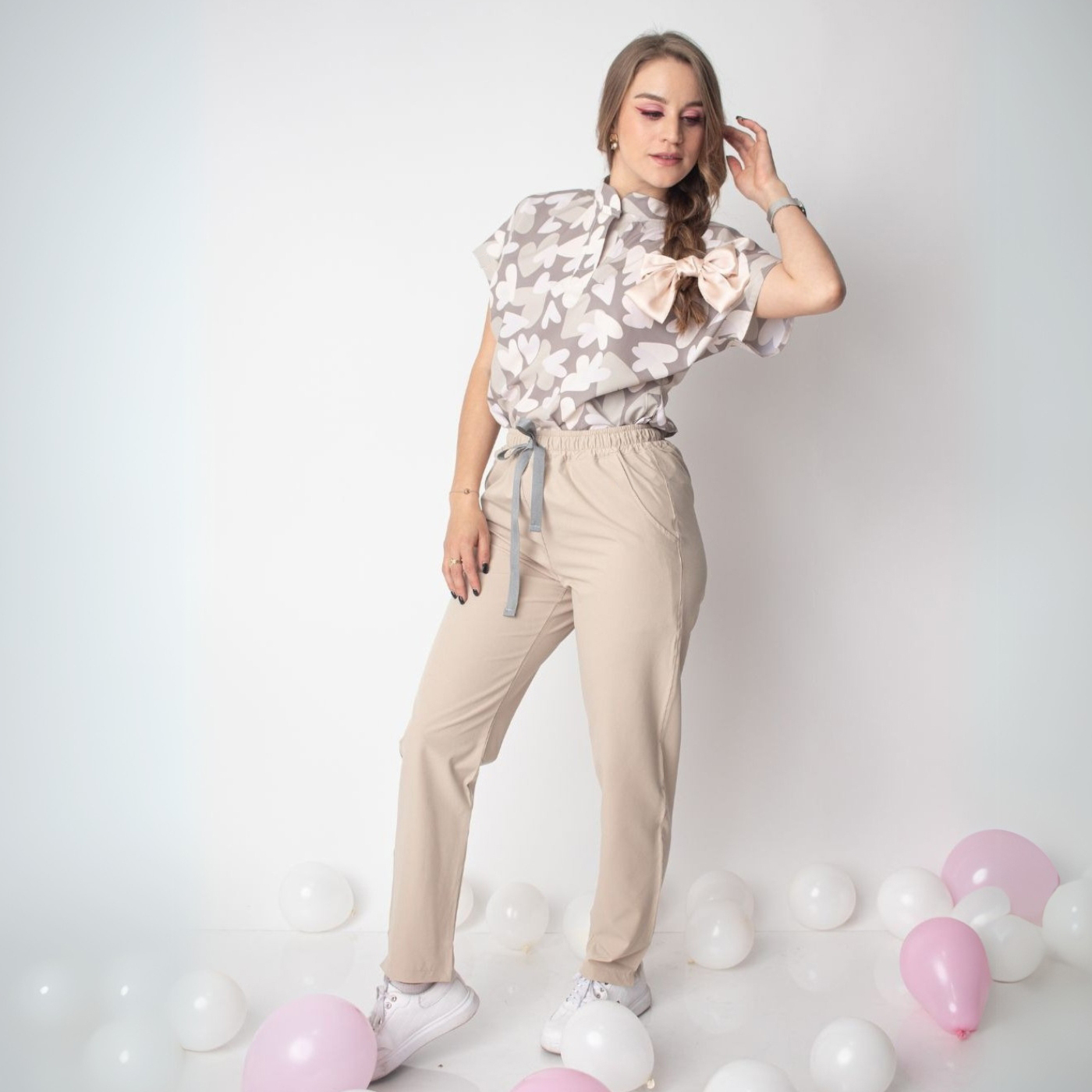 Women's Loose Fit Mandarin Collar Printed Scrub Top™