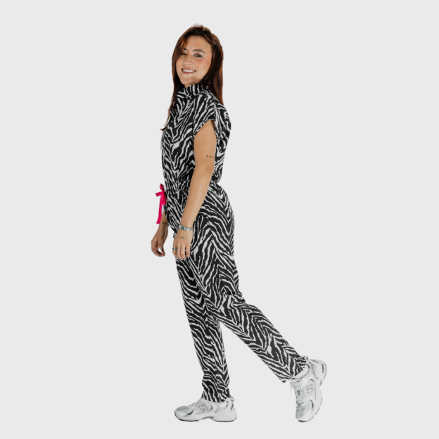 Women's Zebra Print Scrub Set JOJ3