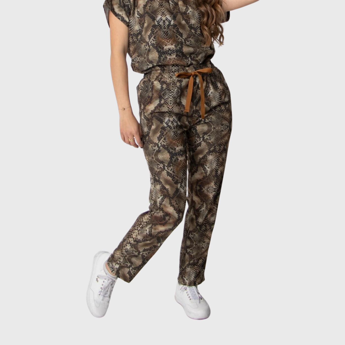 Women's Snake Pattern Printed Scrub Pants