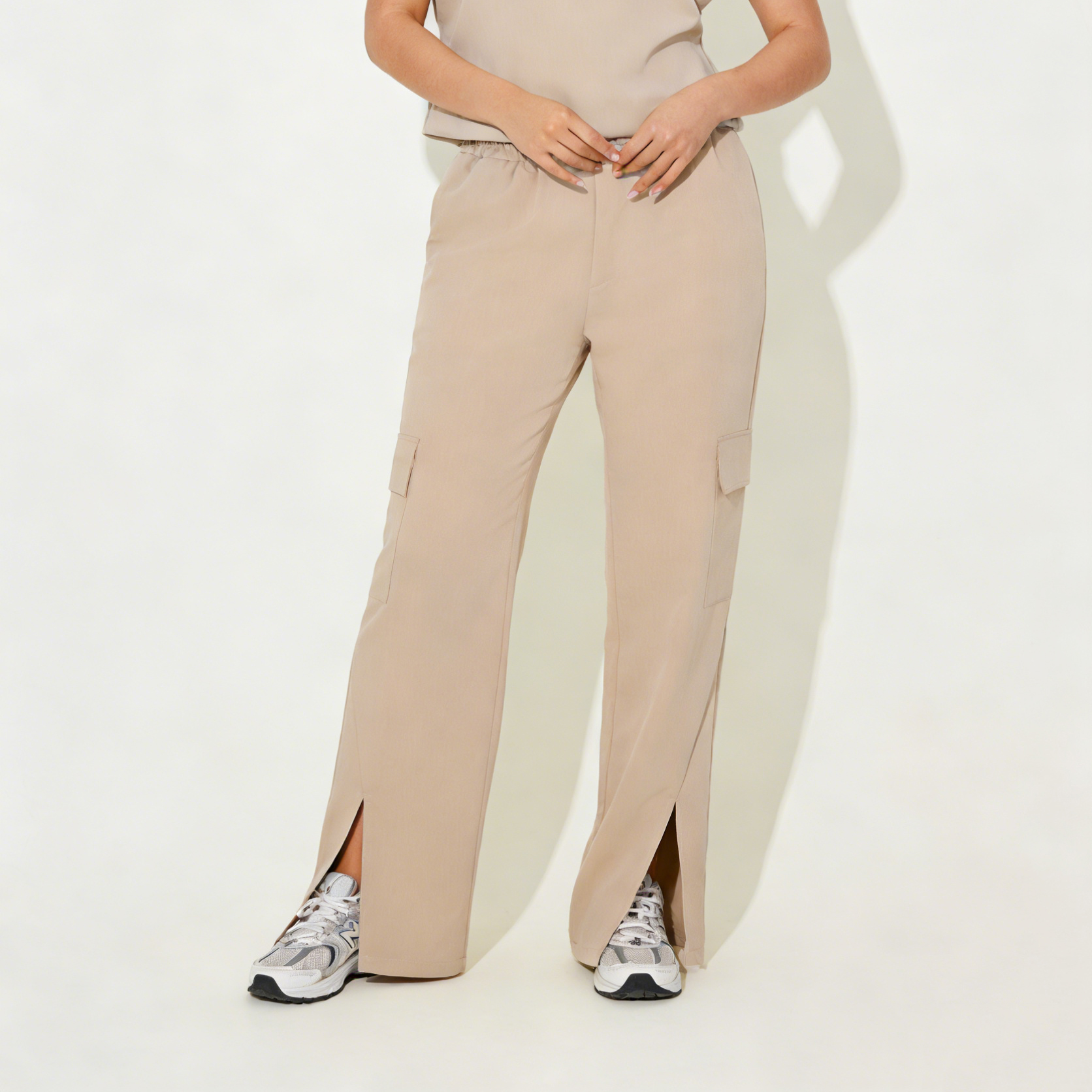 Women's 4-Pocket Slit Flare Cargo Scrub Pants