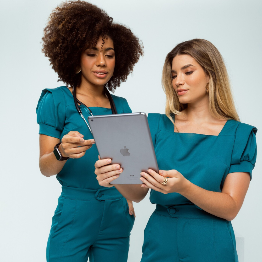 Women's Square Neck Slim Fit Scrub Top